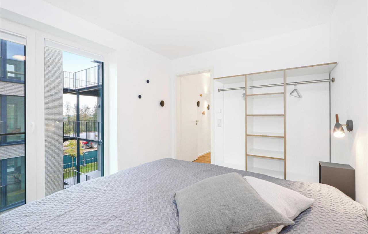 2 Bedroom Cozy Apartment In Lembruch-Duemmer See 외부 사진